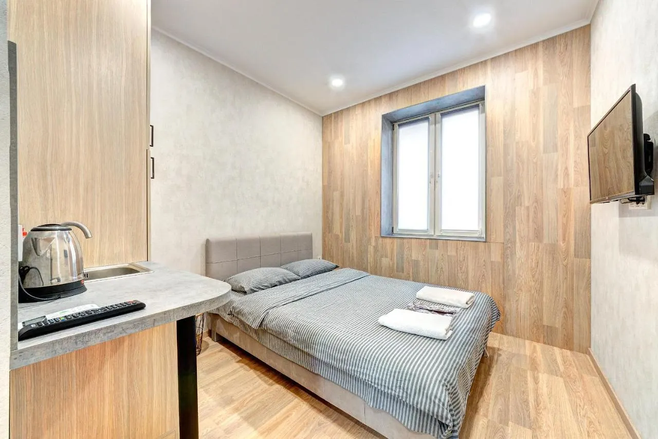 Επικοινωνία με το 1 Room Apartment Near National Circus
